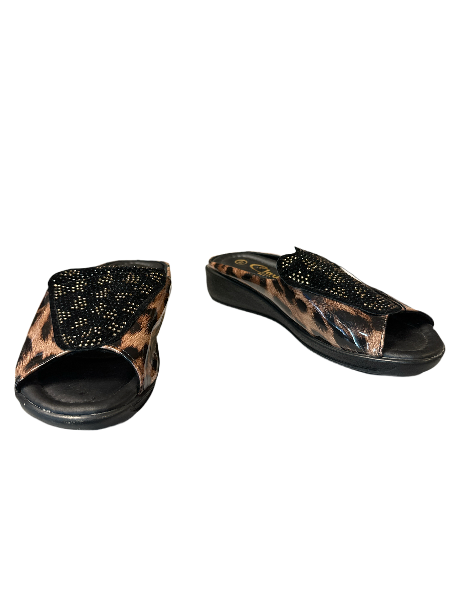 Leopard print strobe flats