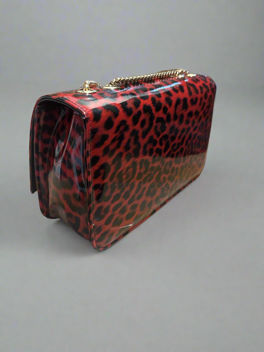 Red leopard clutch purse & slip on heels (37)