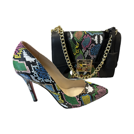 Serpent Chic Bag & Heels (41)