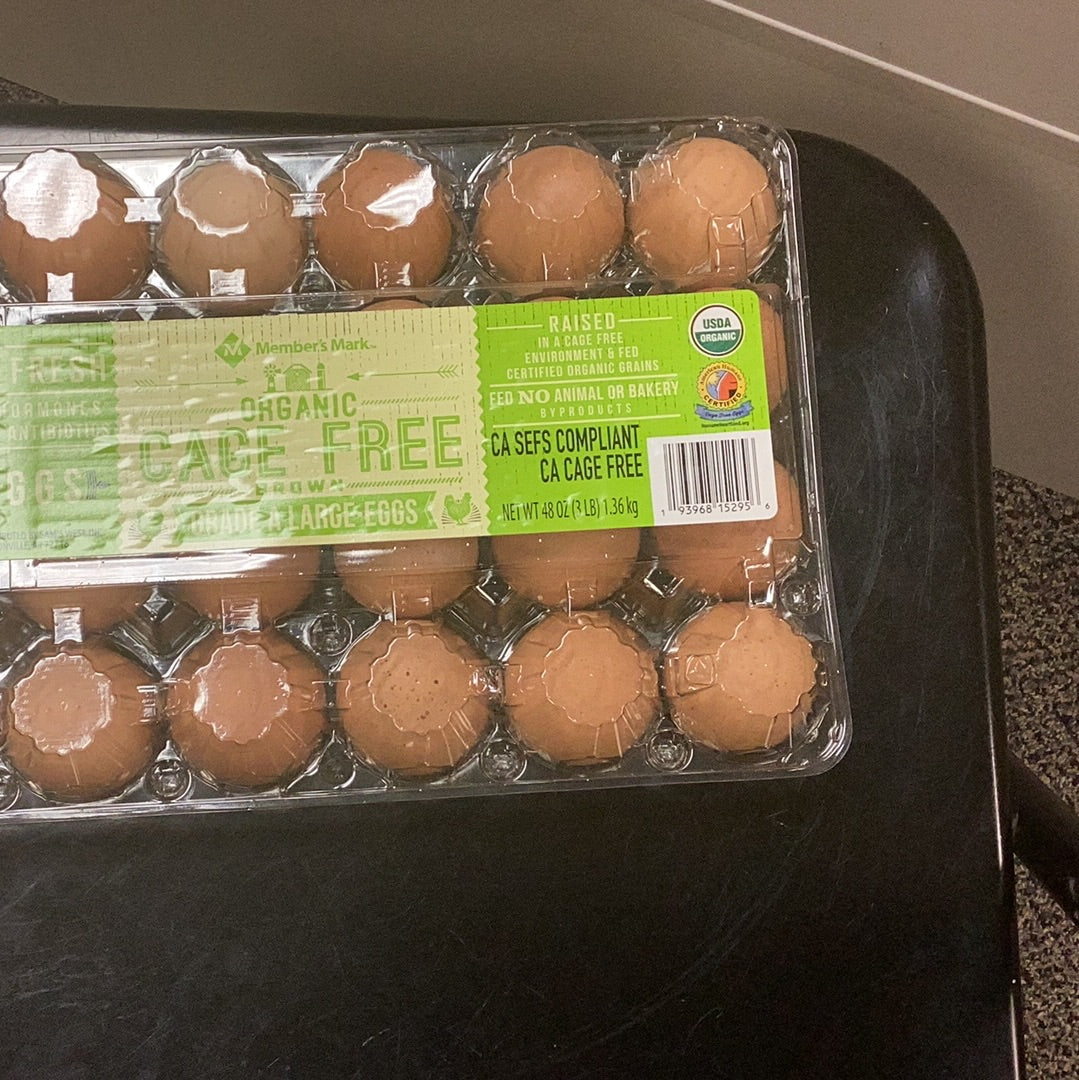 Organic cage free Large EGGS